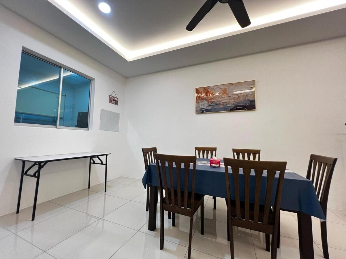 Casa For 13 Pax Ipoh